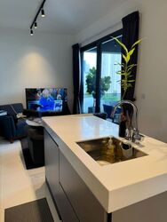 M5 (D10), Apartment #452044381